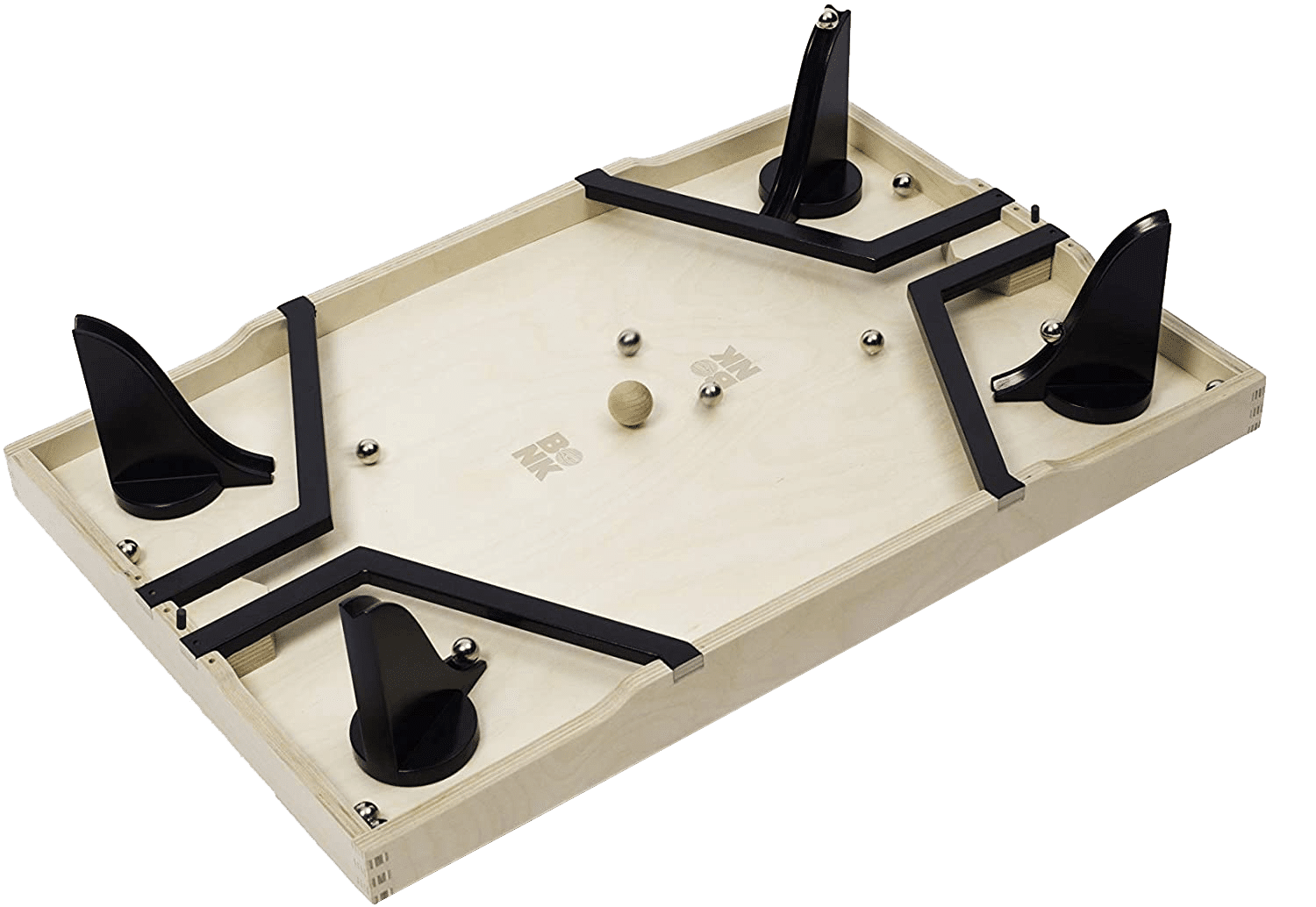 Bonk, un jeu en bois où les participants utilisent des rampes pour lancer des billes et déplacer un palet central.