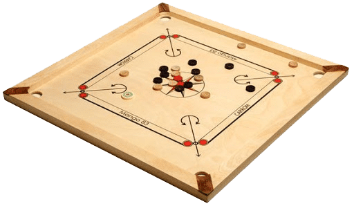 Le Carrom, un jeu en bois où les joueurs utilisent leurs doigts pour propulser des pions sur un plateau en visant les poches.